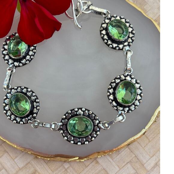 925 Sterling Oval Peridot Sterling Bracelet - Picture 5 of 5